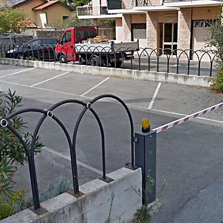 Posto Auto Gratuito Relax A 30 Metri Dal Mare Apartment Riva Ligure Exterior photo