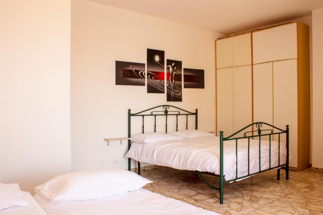 Posto Auto Gratuito Relax A 30 Metri Dal Mare Apartment Riva Ligure Exterior photo