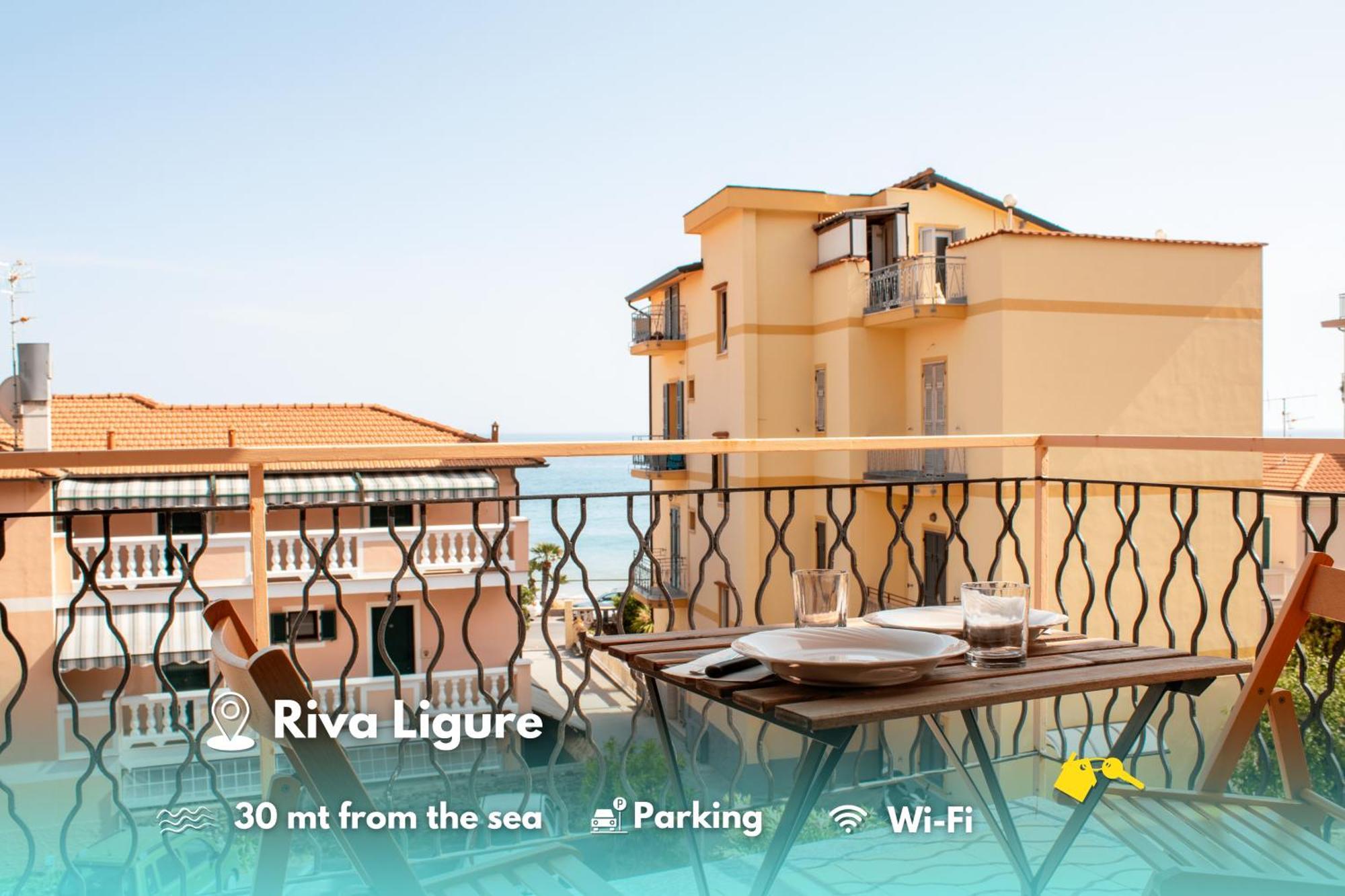 Posto Auto Gratuito Relax A 30 Metri Dal Mare Apartment Riva Ligure Exterior photo
